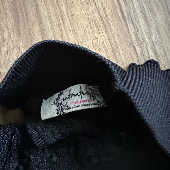 Free People Set - Picture 3 of 5